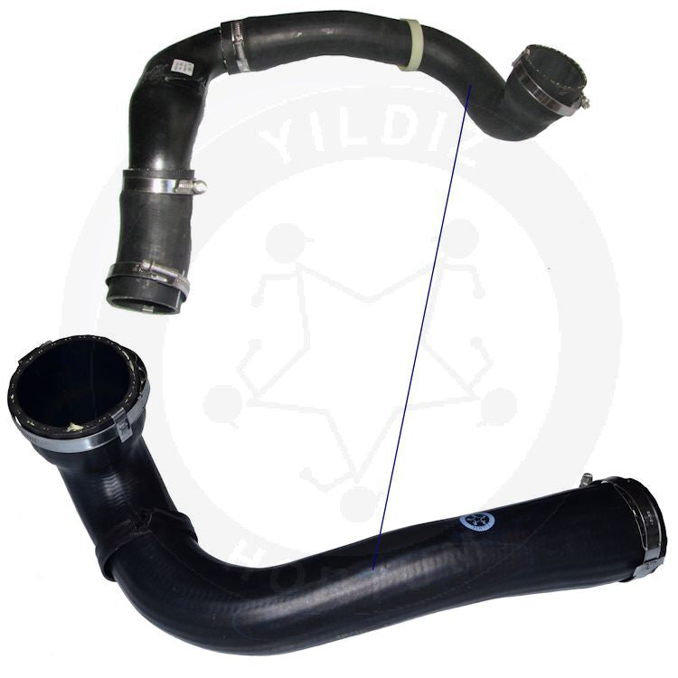High-quality and reinforced Turbo Hose LR002589-1, compatible with Land Rover 2nd image